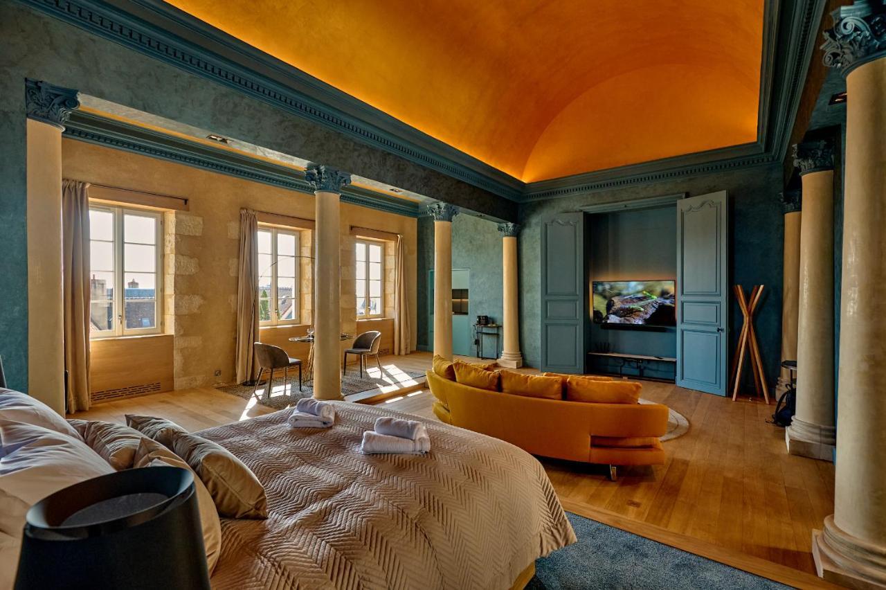 La Chapelle, Les Suites Du Palais, L'Unique 5 Etoiles De Nevers, Suite D'Exception, By Primo C0Nciergerie 外观 照片