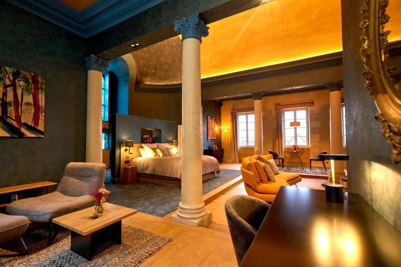 La Chapelle, Les Suites Du Palais, L'Unique 5 Etoiles De Nevers, Suite D'Exception, By Primo C0Nciergerie 外观 照片